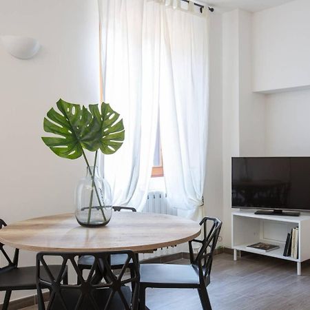 Italianflat - Sweet Veranda Apartment Milan Luaran gambar