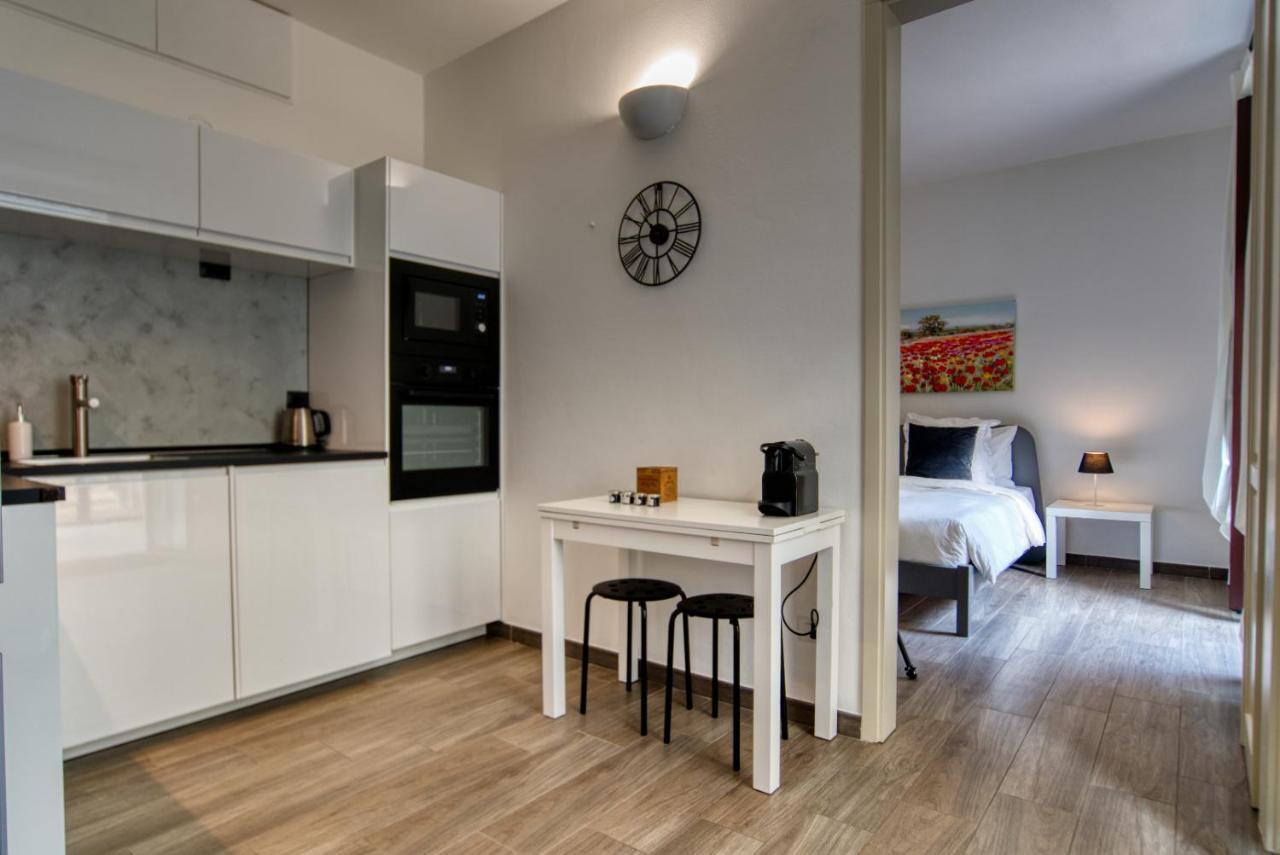 Italianflat - Sweet Veranda Apartment Milan Luaran gambar